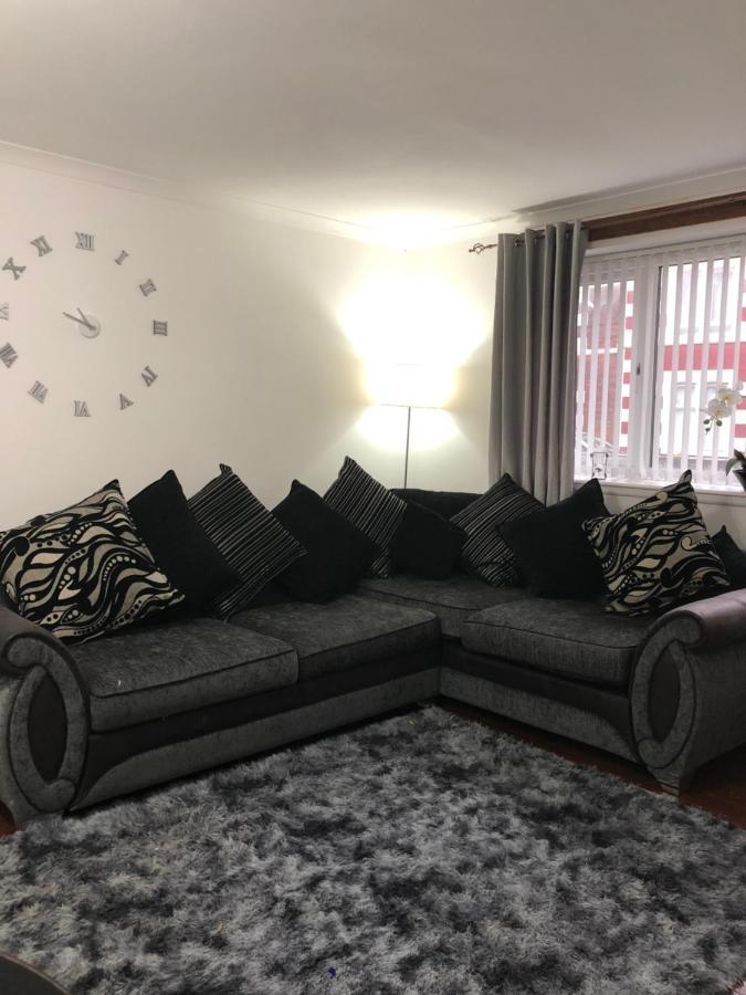 Ace Largs Ground Floor Apartment With Garden Bagian luar foto