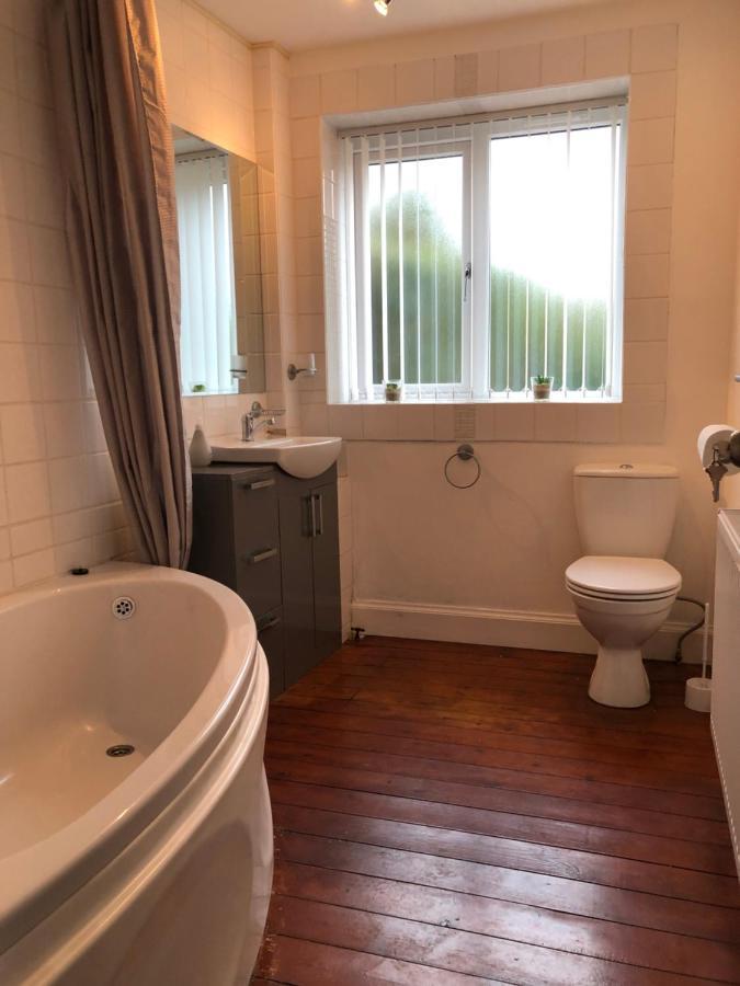 Ace Largs Ground Floor Apartment With Garden Bagian luar foto